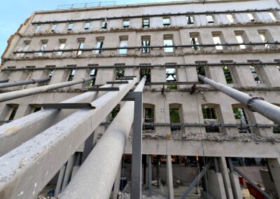 MH10 – Sicherung einer denkmalgeschützten Fassade